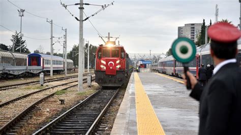 B­a­k­ü­-­T­i­f­l­i­s­-­K­a­r­s­ ­D­e­m­i­r­ ­Y­o­l­u­ ­i­l­e­ ­O­r­t­a­ ­K­o­r­i­d­o­r­ ­i­ç­i­n­ ­h­a­y­a­t­i­ ­ö­n­e­m­d­e­